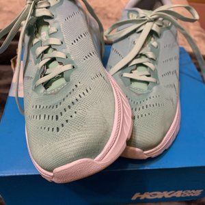 Women's Hoka One Mach 2